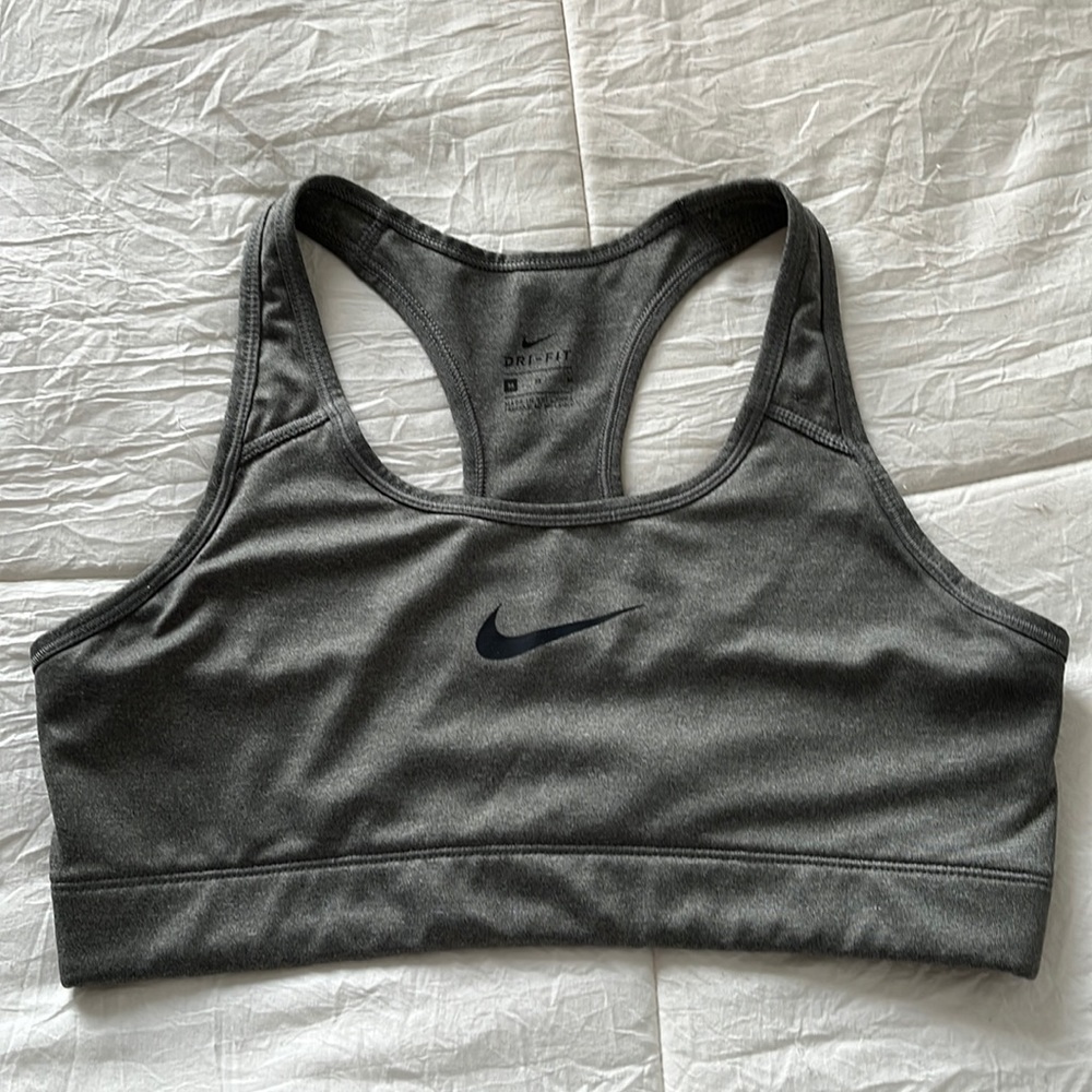 grey nike sports bra